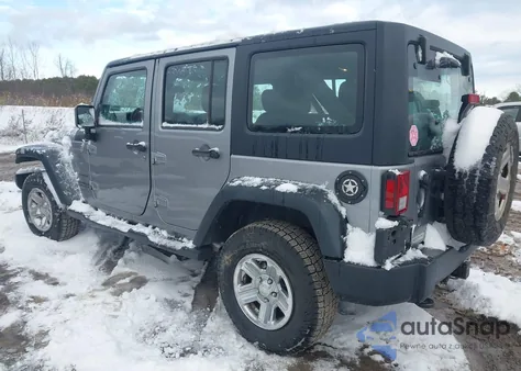 2013 Jeep Wrangler Unlimited Sport z USA, uszkodzony, nr VIN 1C4BJWDG4DL632648